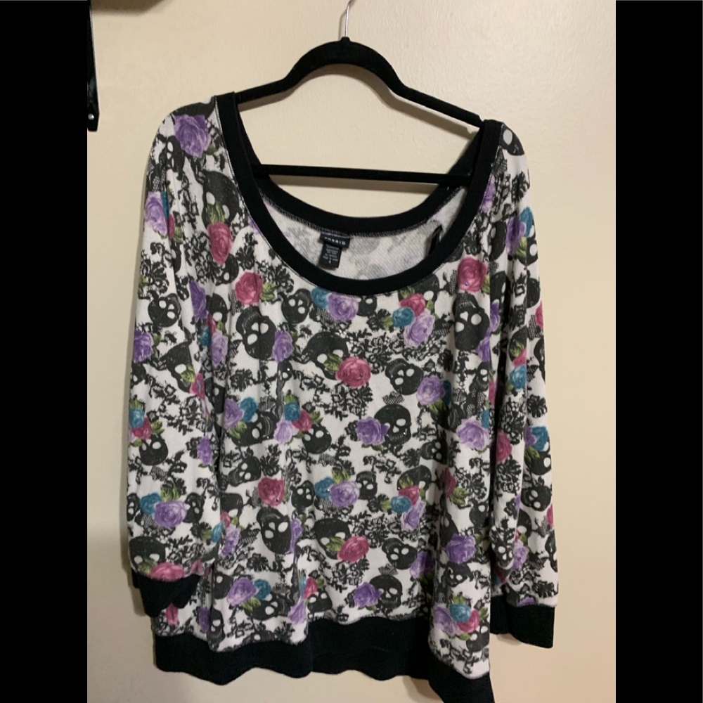 SZ 4 kinda sweatshirt